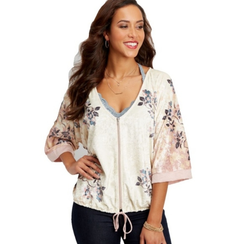 Maurices Pink Floral Velvet Kimono Zip Top L/XL